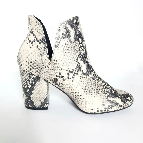 Massini Trisha snakeskin print boot size 8 - Picture 1 of 11